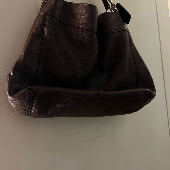 Coach Lexy Shoulder Bag - Picture 2 of 3